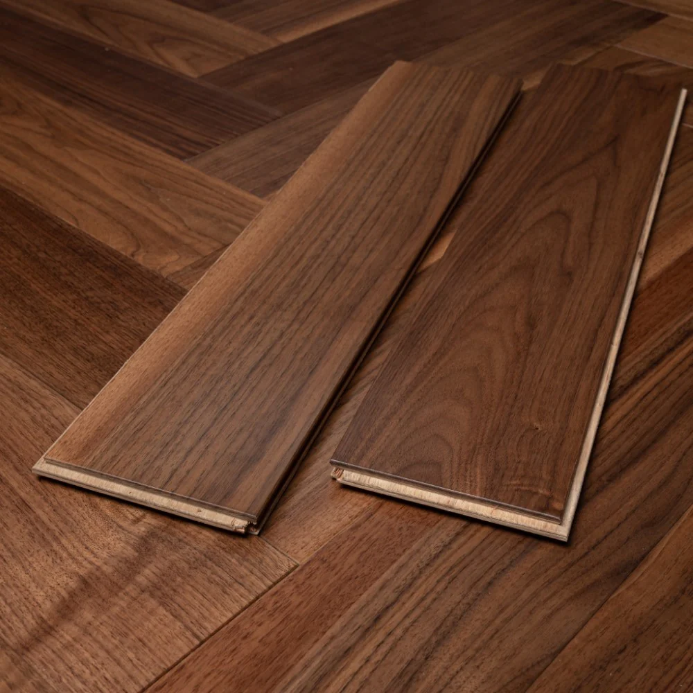 Engineered Walnut herringbone 14mmx125x600 Lac, ABC Select Grade – WH1421 - Image 4